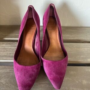 Tory Burch Women's Fuchsia Suede Heels